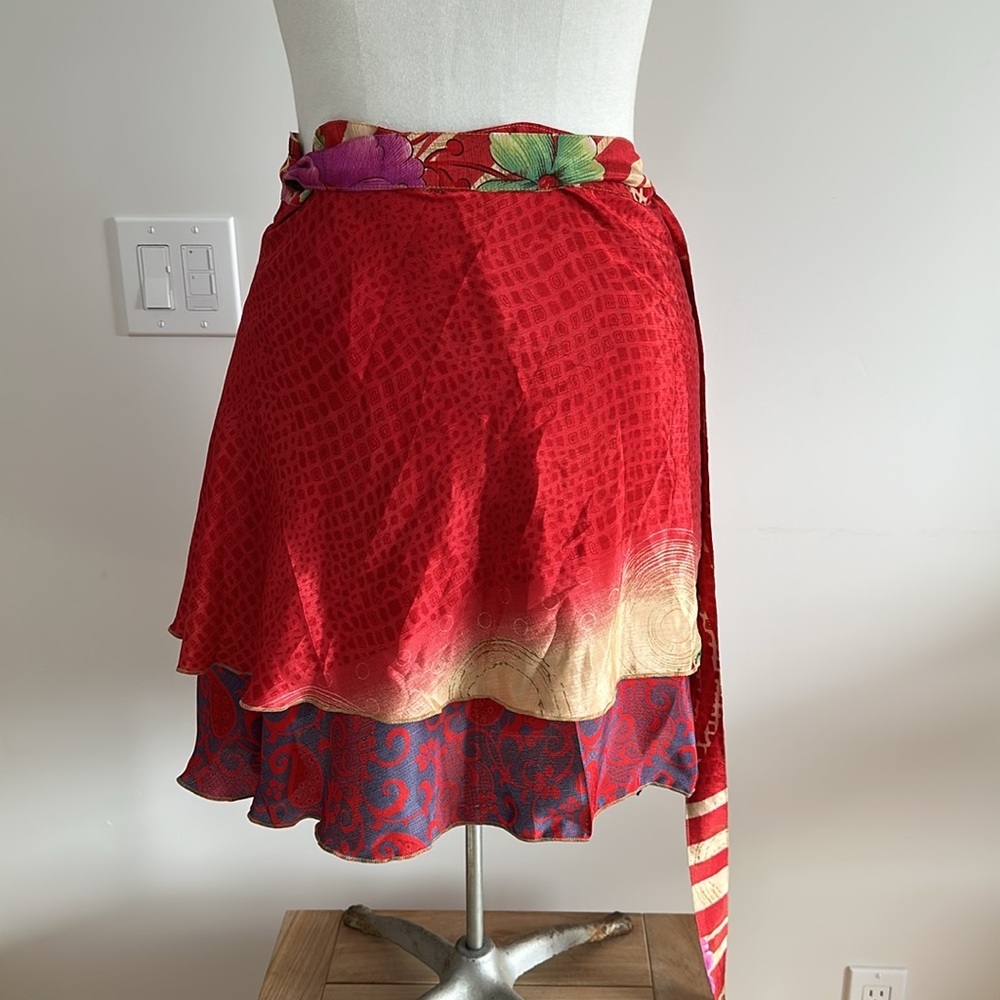 Vibrant Red Patchwork Mini Skirt - image 4